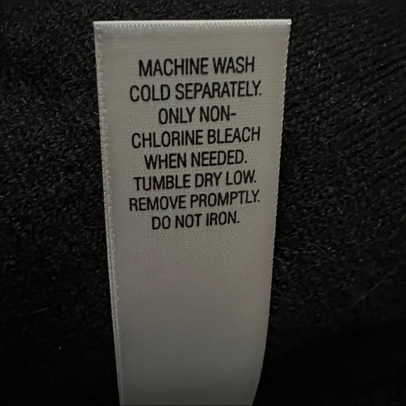 Vera Wang Fur Collar Mixed Media Coat - Picture 15 of 15